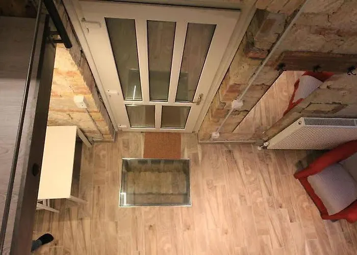 Economy Hollo Apartmán