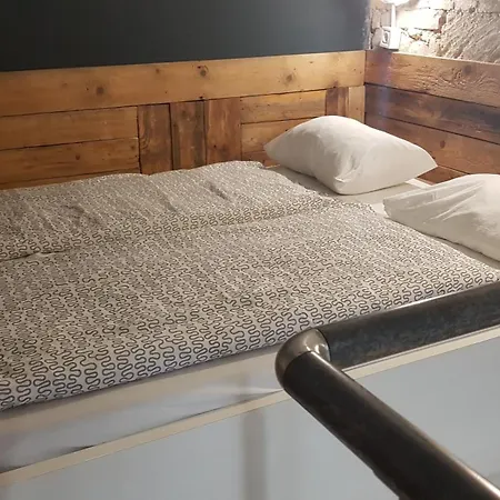 Apartmán Economy Hollo *
